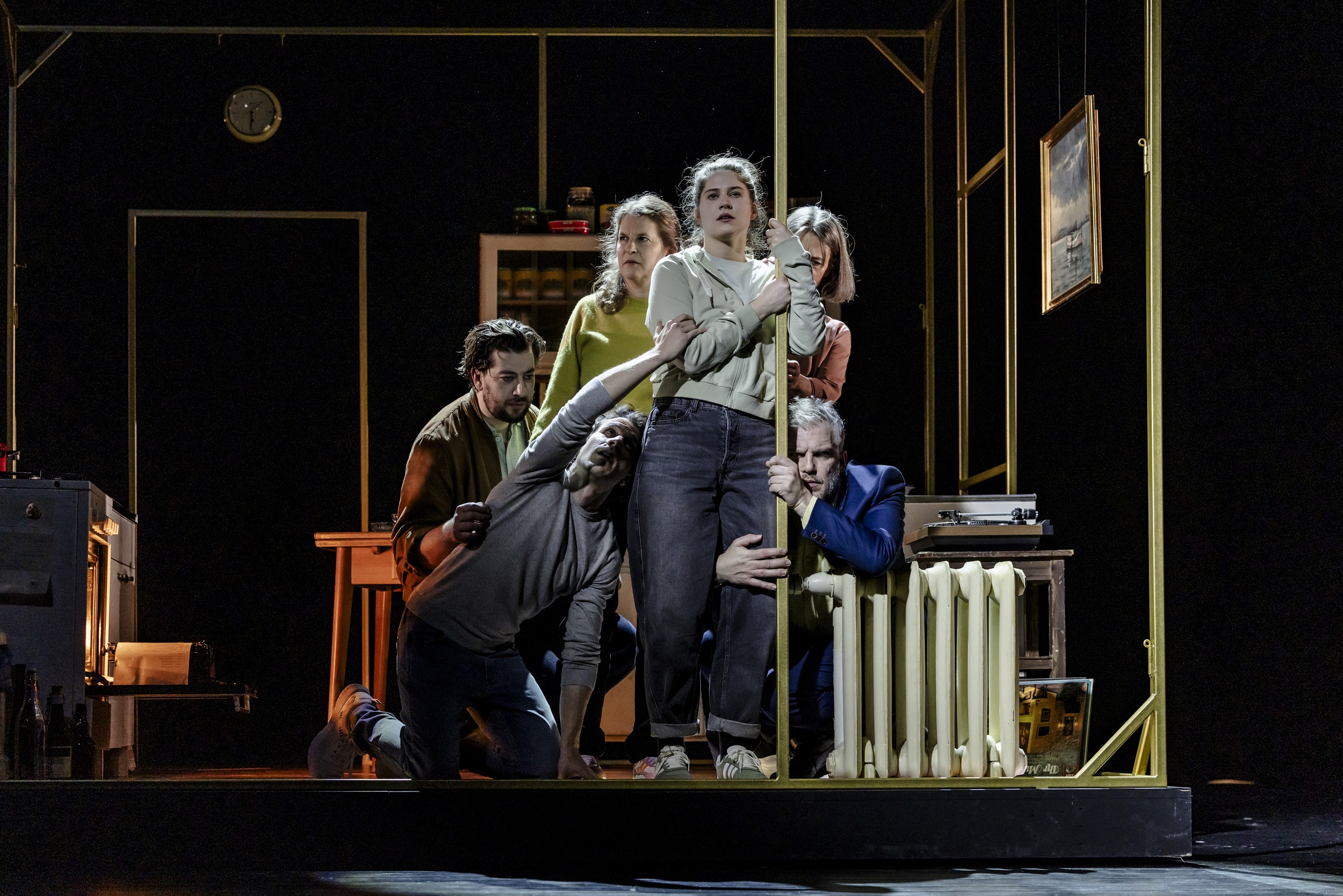Amsterdam | Schauspiel von Maya Arad Yasur | Aus dem Hebräischen von Matthias Naumann, Foto: Jochen Quast Amsterdam | Schauspiel von Maya Arad Yasur | Aus dem Hebräischen von Matthias Naumann, Foto: Jochen Quast