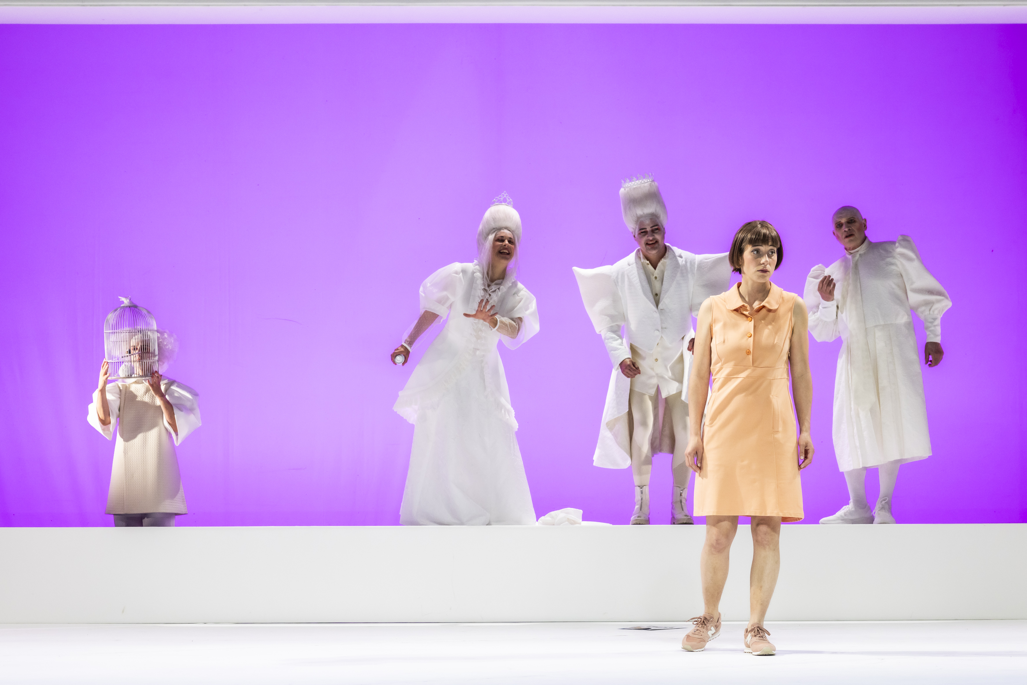 Yvonne, Prinzessin von Burgund, Schauspiel von Witold Gombrowicz im Theater Lüneburg, Foto: Jochen Quast