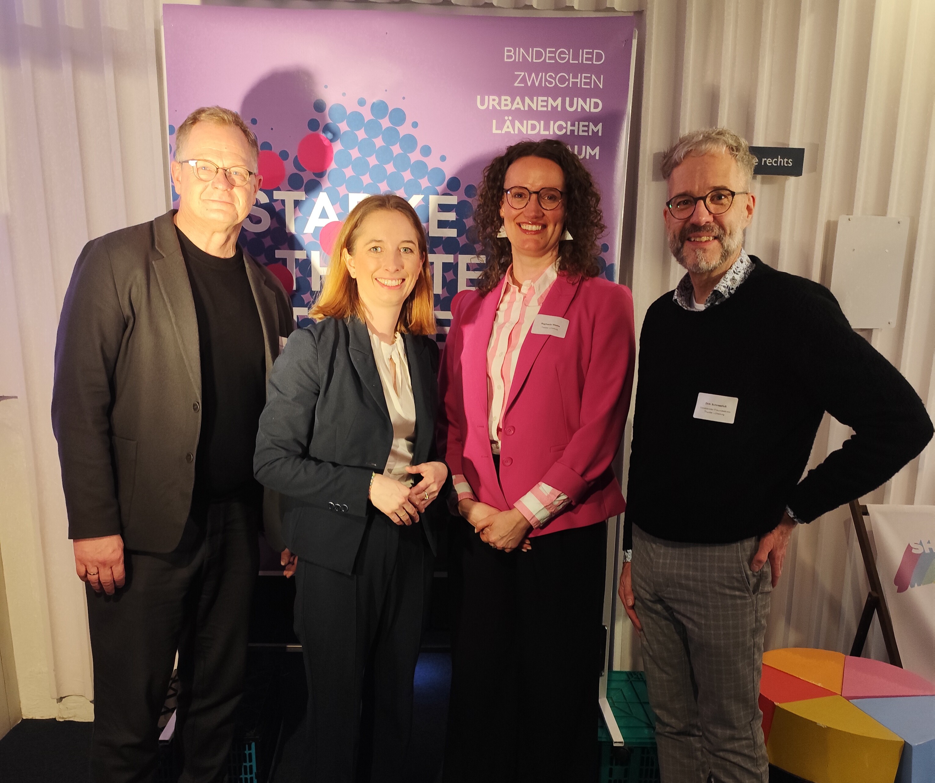 Parlamentarischer Abend | Friedrich von Mansberg, Anna Bauseneick, Raphaela Weeke und Dirk Schneefuß, Foto: Christiane Carmincke