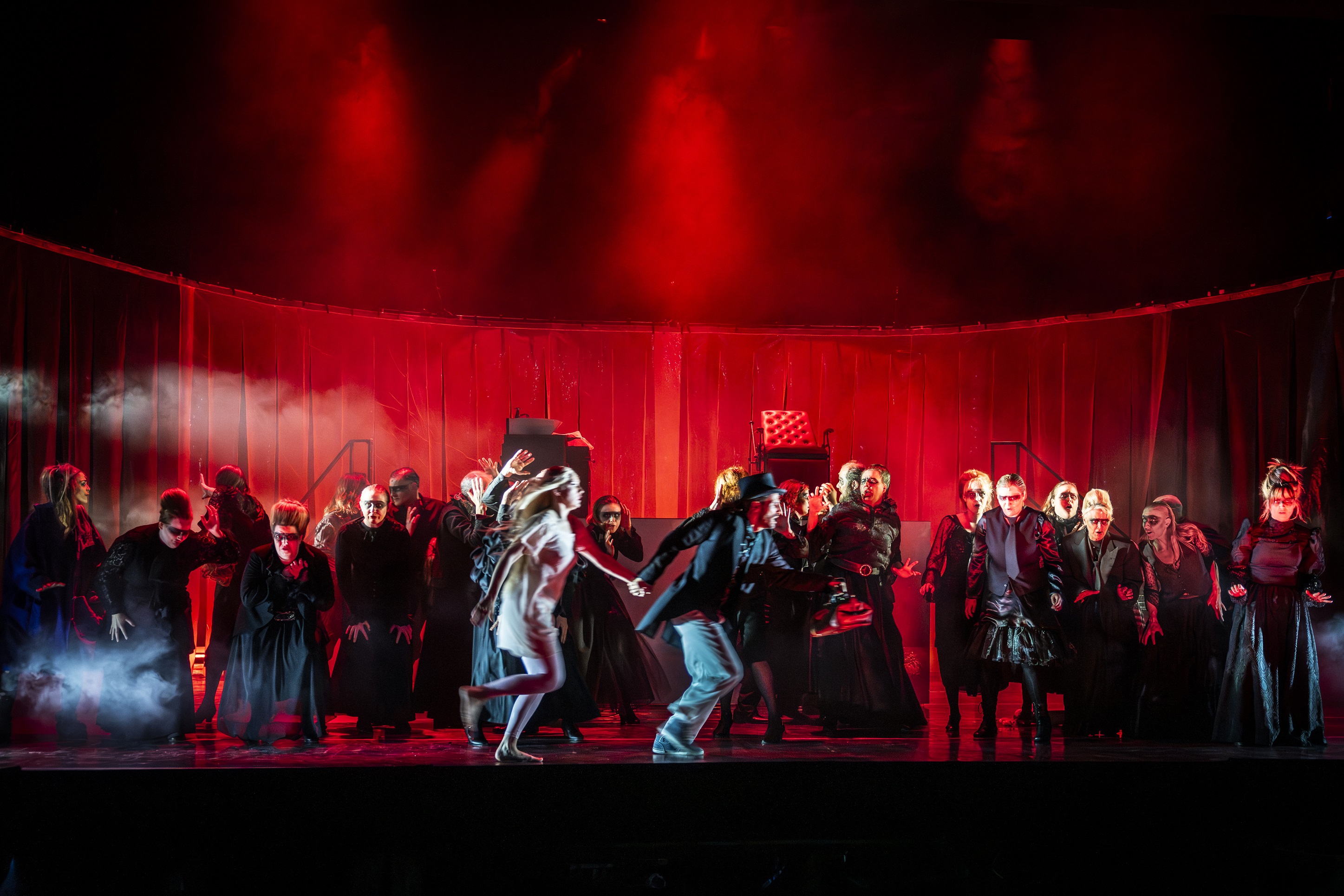 Sweeney Todd |Der teuflische Barbier aus der Fleet Street | Ein Musical-Thriller von Stephen Sondheim, Hugh Wheelerund Christopher Bond |  Theater Lüneburg, Foto: Jochen Quast
