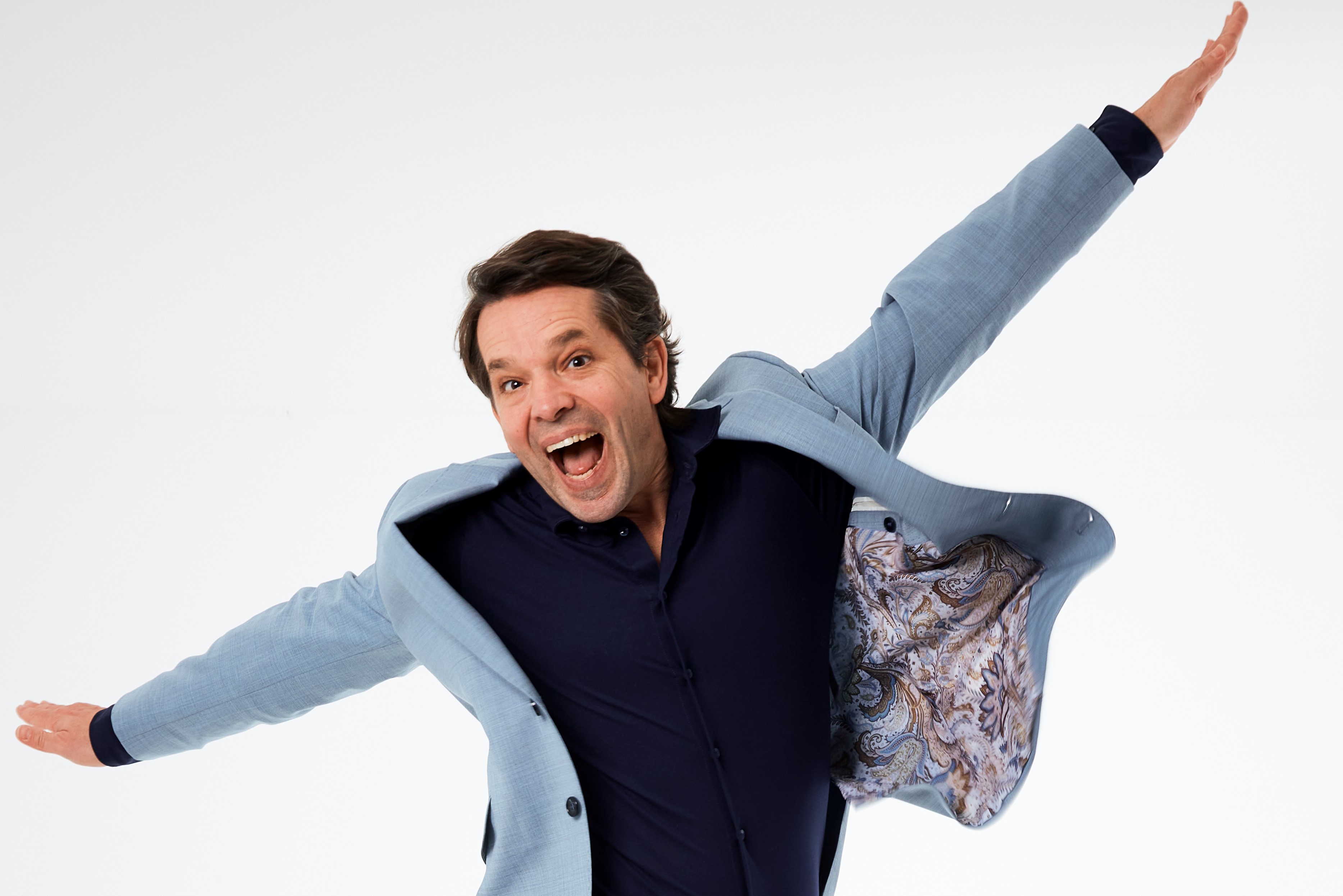 Juri Tetzlaff, Moderator beim Familienneujahrskonzert, Foto: Yvonne Corbiere Juri Tetzlaff, Moderator beim Familienneujahrskonzert, Foto: Yvonne Corbiere