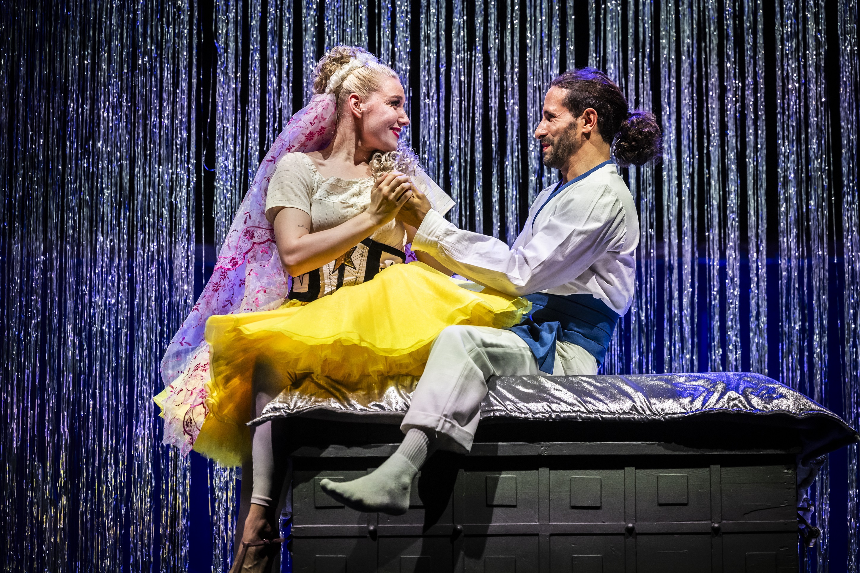Sweeney Todd |Der teuflische Barbier aus der Fleet Street | Ein Musical-Thriller von Stephen Sondheim, Hugh Wheelerund Christopher Bond |  Theater Lüneburg, Foto: Jochen Quast
